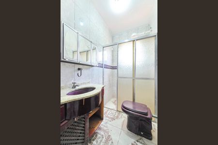 Casa para alugar com 284m², 5 quartos e 2 vagasBanheiro 2