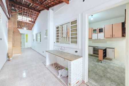 Casa para alugar com 284m², 5 quartos e 2 vagasÁrea comum - Churrasqueira