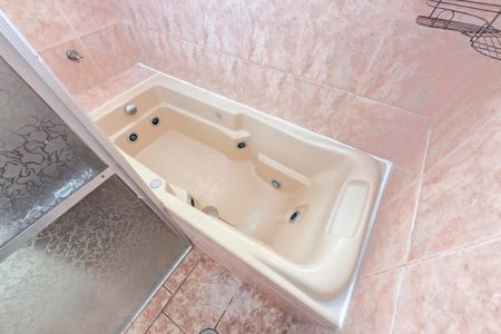 Casa para alugar com 284m², 5 quartos e 2 vagasBanheiro da Suíte