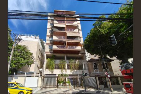 Apartamento para alugar com 68m², 1 quarto e 1 vagaFachada e portaria