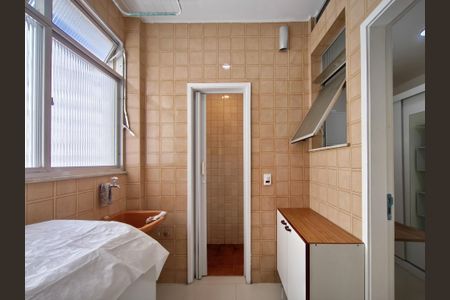 Apartamento para alugar com 68m², 1 quarto e 1 vagaÁrea de Serviço