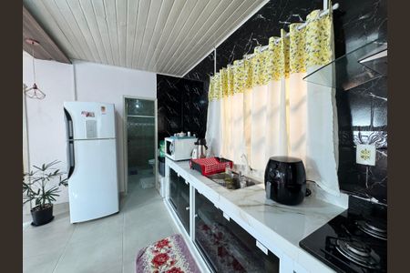 Casa à venda com 102m², 2 quartos e 1 vaga Casa à venda com 102m², 2 quartos e 1 vagaCozinha