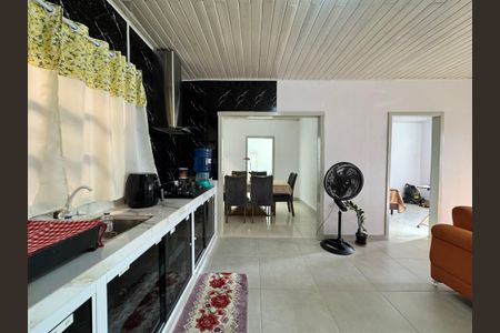 Casa à venda com 102m², 2 quartos e 1 vaga Casa à venda com 102m², 2 quartos e 1 vagaCozinha