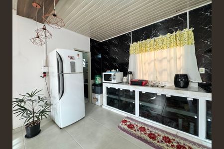 Casa à venda com 102m², 2 quartos e 1 vaga Casa à venda com 102m², 2 quartos e 1 vagaCozinha