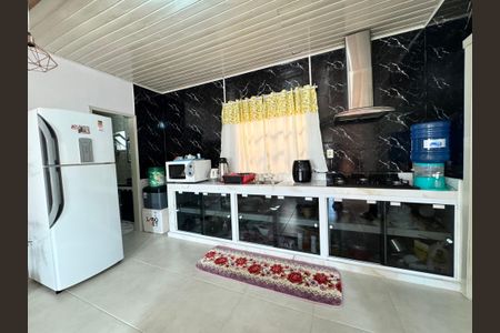 Casa à venda com 102m², 2 quartos e 1 vaga Casa à venda com 102m², 2 quartos e 1 vagaCozinha