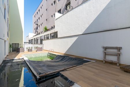 Studio para alugar com 28m², 1 quarto e sem vagaÁrea comum - Piscina
