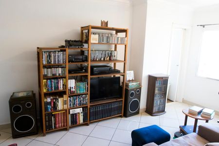 Apartamento à venda com 75m², 2 quartos e sem vaga Apartamento à venda com 75m², 2 quartos e sem vagaSala