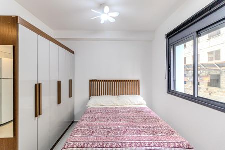 Studio para alugar com 25m², 1 quarto e sem vagaQuarto