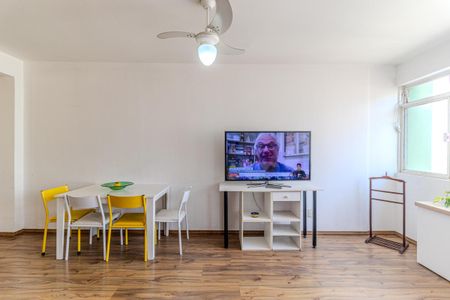Studio para alugar com 53m², 1 quarto e sem vaga Studio para alugar com 53m², 1 quarto e sem vagaStudio