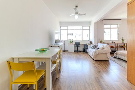 Studio para alugar com 53m², 1 quarto e sem vaga Studio para alugar com 53m², 1 quarto e sem vagaStudio