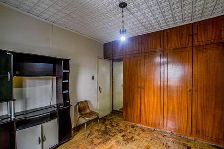 Casa à venda com 217m², 2 quartos e 3 vagasQuarto 1