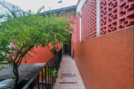 Casa à venda com 217m², 2 quartos e 3 vagasEntrada