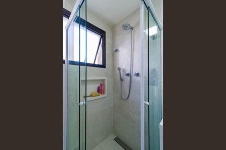 Apartamento para alugar com 168m², 3 quartos e 3 vagas Apartamento para alugar com 168m², 3 quartos e 3 vagasBanheiro Social