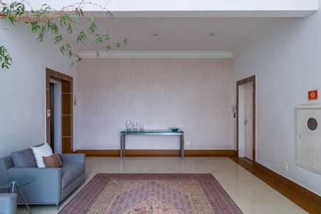 Apartamento para alugar com 168m², 3 quartos e 3 vagas Apartamento para alugar com 168m², 3 quartos e 3 vagasÁrea comum