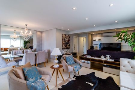 Apartamento para alugar com 168m², 3 quartos e 3 vagas Apartamento para alugar com 168m², 3 quartos e 3 vagasSala