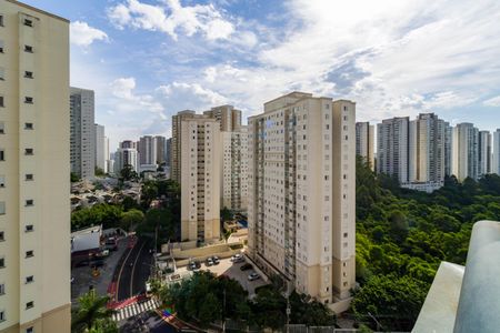Apartamento para alugar com 168m², 3 quartos e 3 vagas Apartamento para alugar com 168m², 3 quartos e 3 vagasVista do Quarto 3