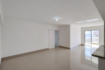Apartamento para alugar com 123m², 3 quartos e 2 vagas Apartamento para alugar com 123m², 3 quartos e 2 vagasSala
