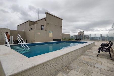 Apartamento para alugar com 123m², 3 quartos e 2 vagas Apartamento para alugar com 123m², 3 quartos e 2 vagasÁrea comum - Piscina