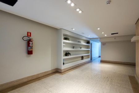 Apartamento para alugar com 123m², 3 quartos e 2 vagas Apartamento para alugar com 123m², 3 quartos e 2 vagasHall de entrada