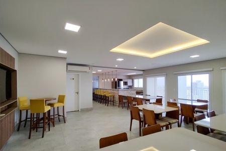 Apartamento para alugar com 123m², 3 quartos e 2 vagas Apartamento para alugar com 123m², 3 quartos e 2 vagasÁrea comum - Salão de festas