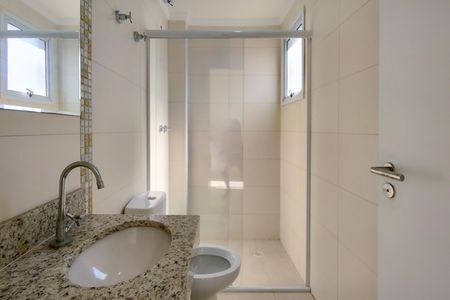 Apartamento para alugar com 123m², 3 quartos e 2 vagas Apartamento para alugar com 123m², 3 quartos e 2 vagasBanheiro - Quarto 1