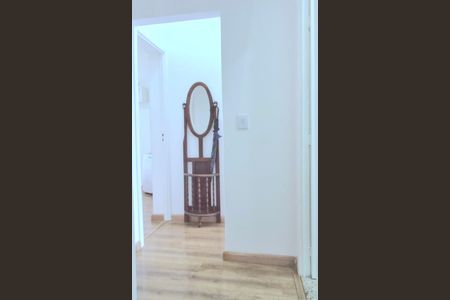 Casa à venda com 87m², 3 quartos e 2 vagas Casa à venda com 87m², 3 quartos e 2 vagasHall de entrada