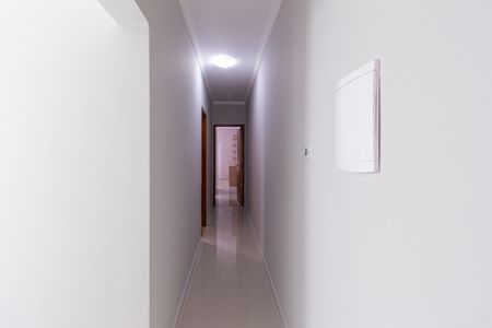 Casa à venda com 147m², 3 quartos e 4 vagas Casa à venda com 147m², 3 quartos e 4 vagasCorredor