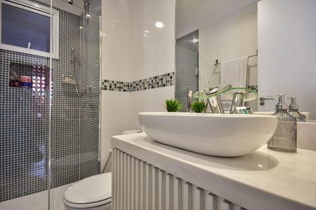 Apartamento à venda com 70m², 2 quartos e 1 vagaBanheiro Social