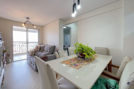 Apartamento à venda com 59m², 2 quartos e 1 vaga Apartamento à venda com 59m², 2 quartos e 1 vagaSala