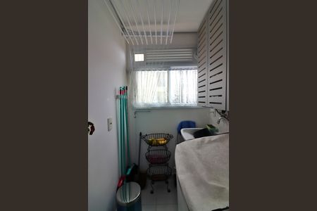 Apartamento à venda com 59m², 2 quartos e 1 vagaÁrea de Serviço