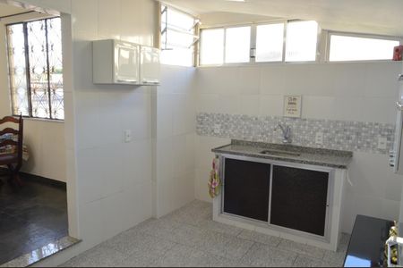 Casa à venda com 360m², 3 quartos e 1 vaga Casa à venda com 360m², 3 quartos e 1 vagacasa 2 - Cozinha