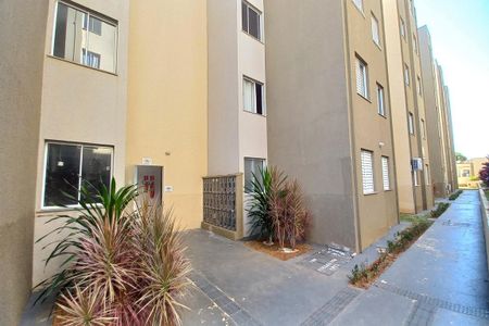 Apartamento para alugar com 47m², 2 quartos e 1 vagaFachada do bloco