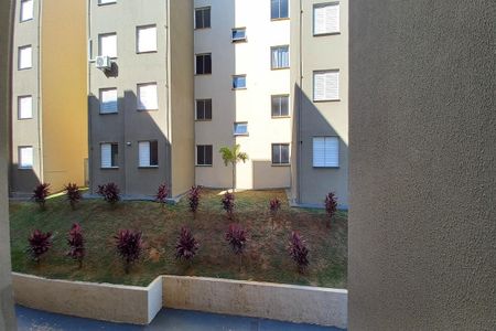 Apartamento para alugar com 47m², 2 quartos e 1 vagaVista da sala