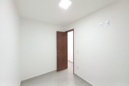 Apartamento para alugar com 47m², 2 quartos e 1 vagaQuarto 1
