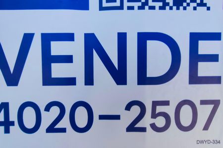 Casa à venda com 125m², 3 quartos e 3 vagasPlaquinha 