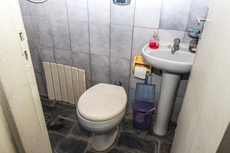 Casa à venda com 126m², 3 quartos e sem vagaBanheiro da Suíte