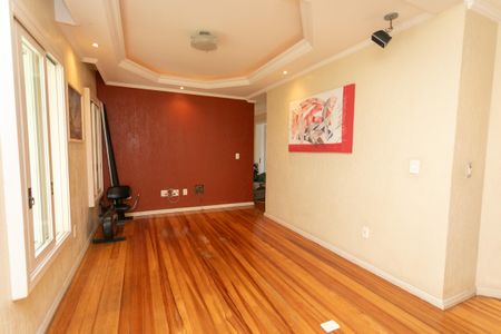 Casa à venda com 326m², 4 quartos e 2 vagas Casa à venda com 326m², 4 quartos e 2 vagasSala 3