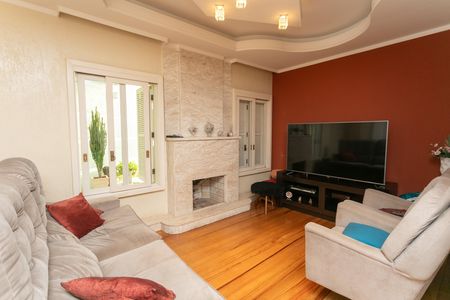 Casa à venda com 326m², 4 quartos e 2 vagas Casa à venda com 326m², 4 quartos e 2 vagasSala 1