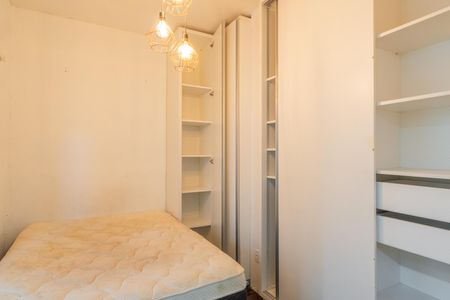 Apartamento à venda com 45m², 1 quarto e sem vagaQuarto