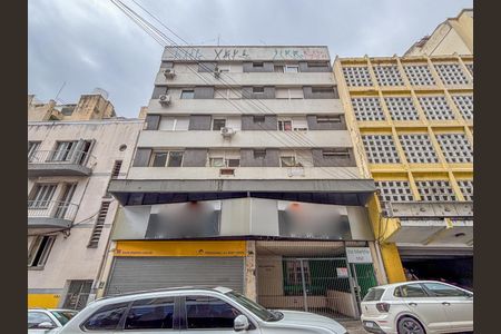 Apartamento à venda com 44m², 1 quarto e sem vaga Apartamento à venda com 44m², 1 quarto e sem vagaFachada