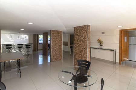 Apartamento para alugar com 52m², 2 quartos e 1 vagaÁrea comum - salão de festas adulto