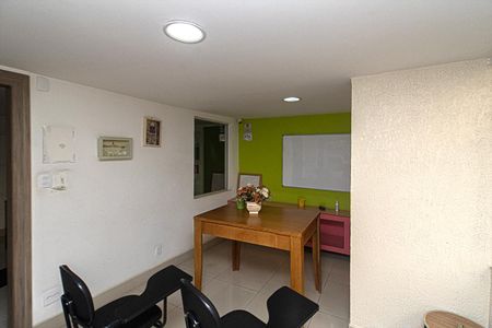 Apartamento para alugar com 52m², 2 quartos e 1 vagaÁrea comum - sala de reunião