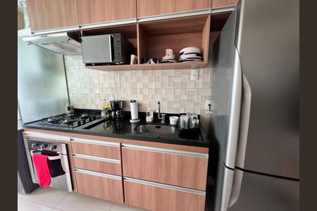 Apartamento à venda com 77m², 2 quartos e sem vagaCozinha