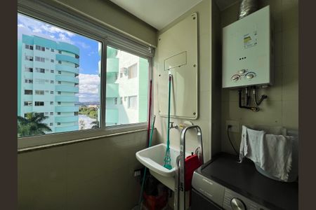 Apartamento à venda com 77m², 2 quartos e sem vagaÁrea de Serviço