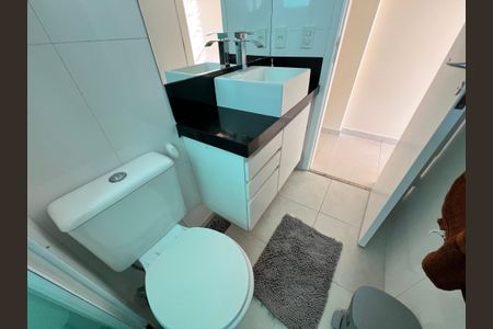 Apartamento à venda com 77m², 2 quartos e sem vagaBanheiro Suíte
