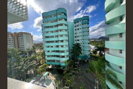 Apartamento à venda com 77m², 2 quartos e sem vagaVista - Quarto 1