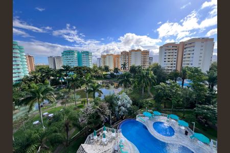 Apartamento à venda com 77m², 2 quartos e sem vagaVista - Varanda - Sala