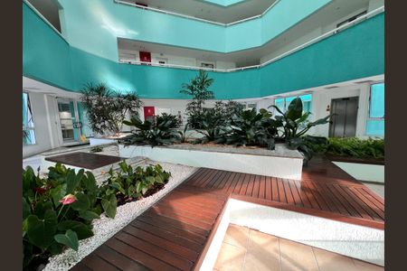 Apartamento à venda com 77m², 2 quartos e sem vagaHall de Entrada