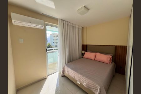 Apartamento à venda com 77m², 2 quartos e sem vagaSuíte