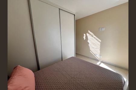 Apartamento à venda com 77m², 2 quartos e sem vagaSuíte